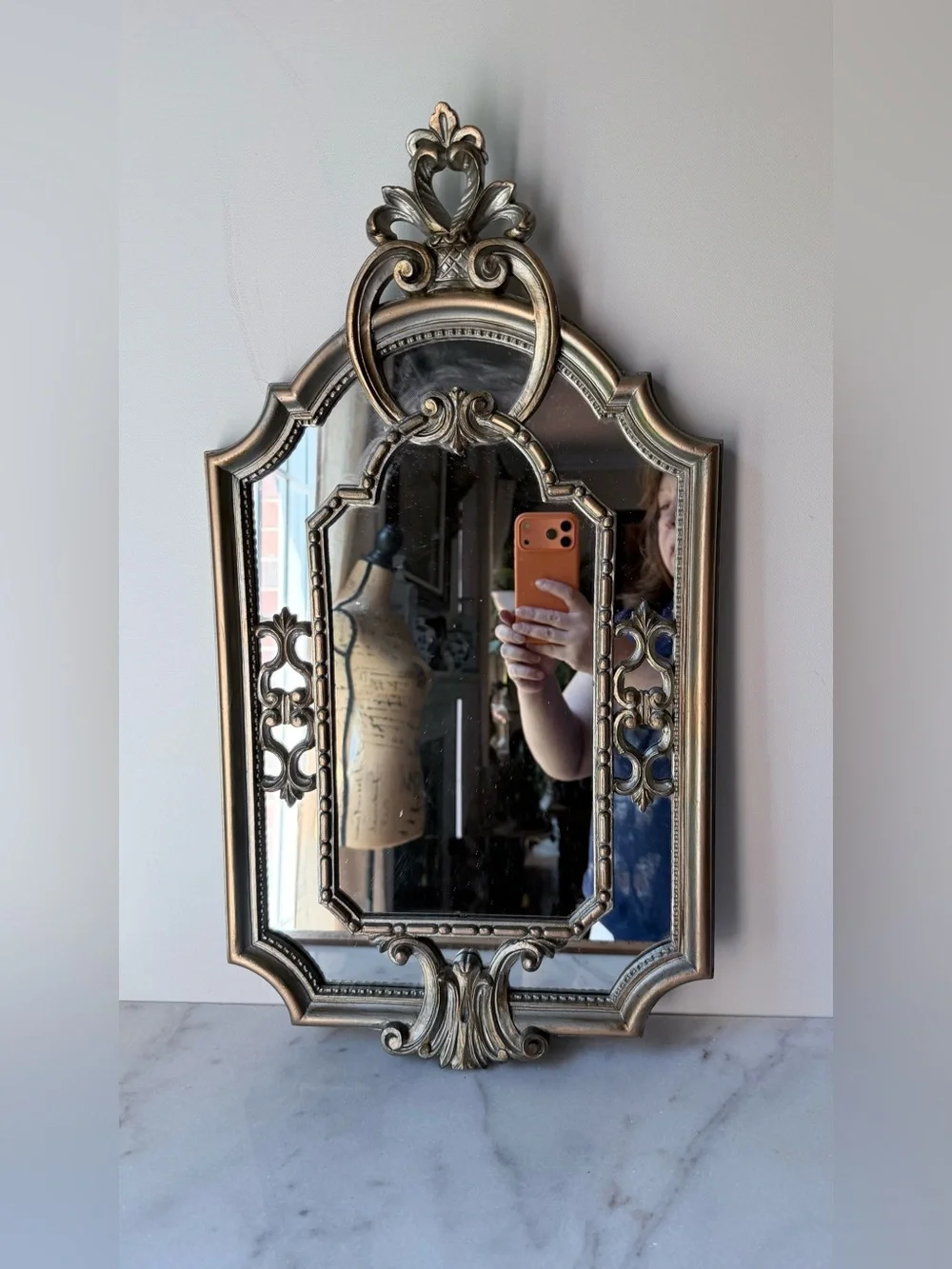 N/A decorative wall